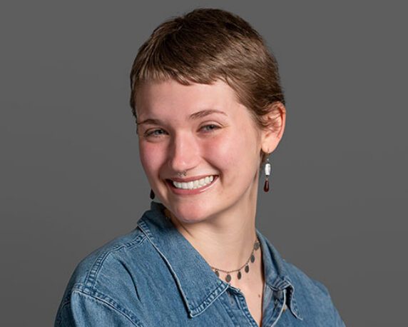 Headshot of Betsy Foy