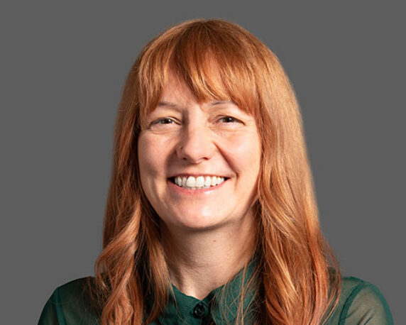 Headshot of Jenny Gilles