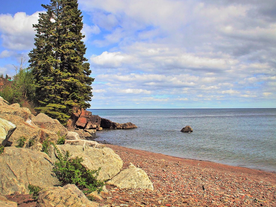 lake-superior-2455819_960_720.jpg