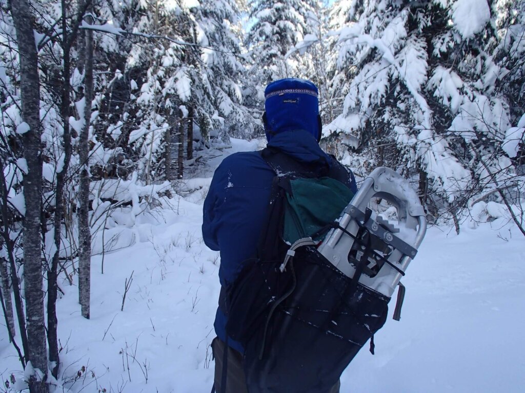 Traveling with snowshoes in the BWCA Winter camping with snowshoes in the Boundary Waters of Minnesota